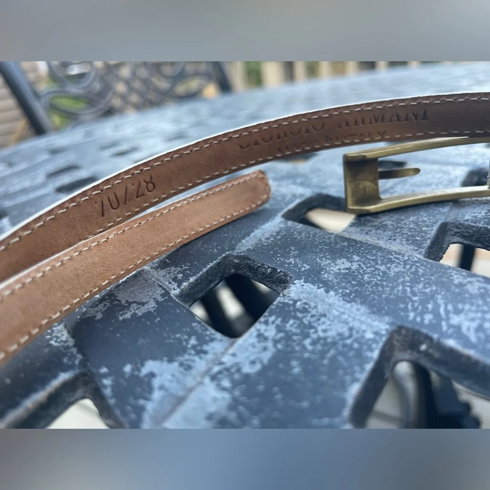 Giorgio Armani genuine leather belt - Picture 2 of 7